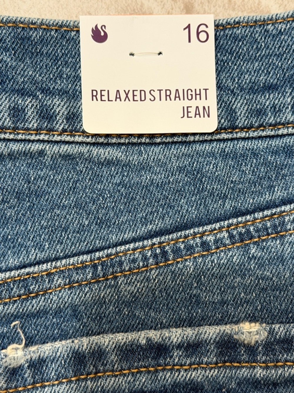 GLORIA VANDERBILT High Rise RELAXED STRAIGHT JEAN DENIM 31” Inseam Plus Size 16 - Picture 9 of 9